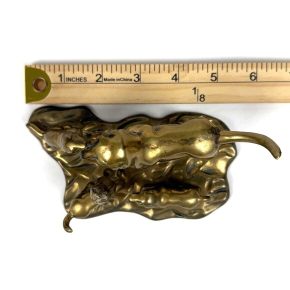 Vintage Brass Dog Figurine Pack Scene Rustic Hunting Decor Ornate Canine Decor - Picture 8 of 9